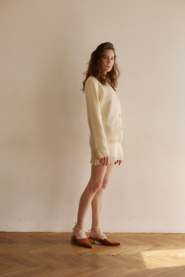 Cotton skirt with fringe milky