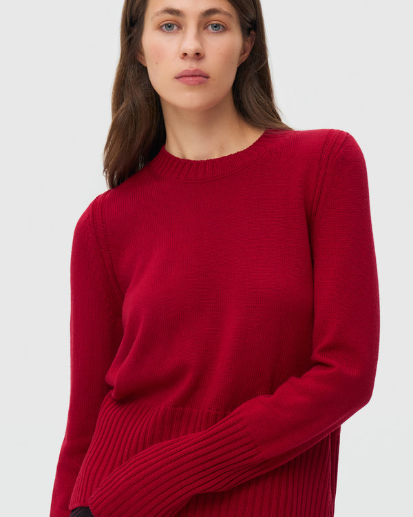 Crew Neck Knitted Sweater - Red
