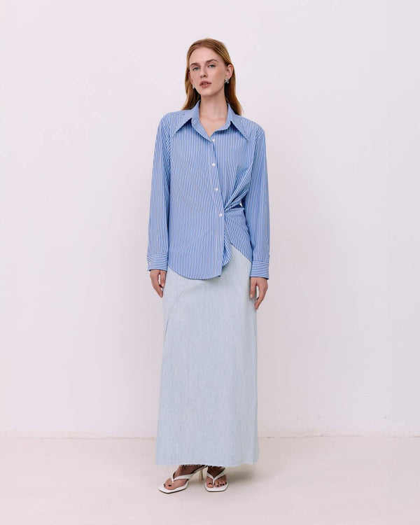 Shirt - Milky with a blue stripe