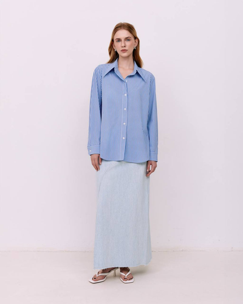 Shirt - Milky with a blue stripe
